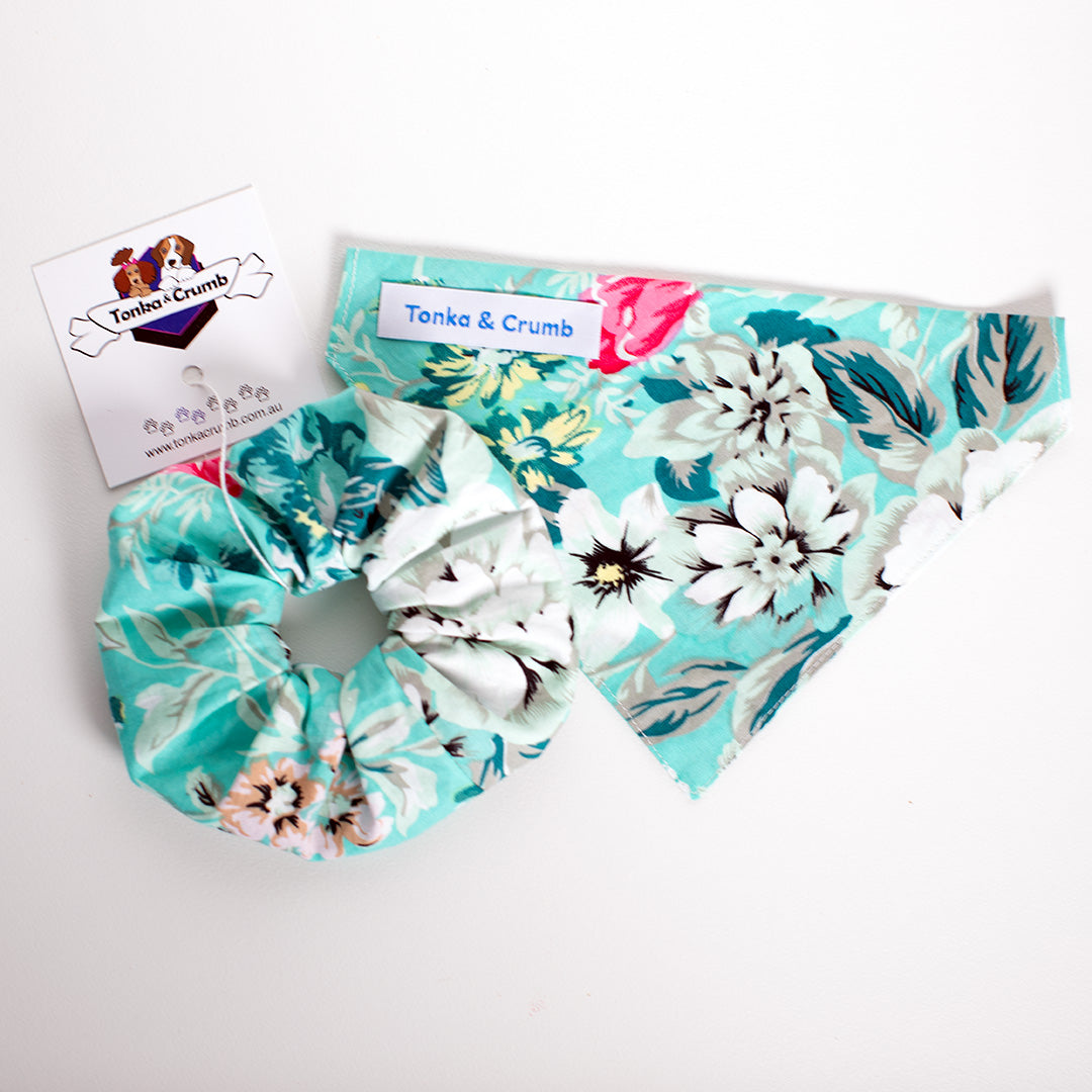 Pet Bandana | Blooming Aquamarine