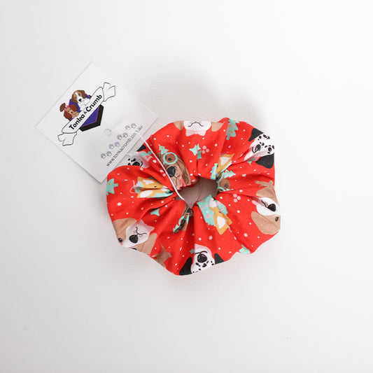 Scrunchie with christmas dog print