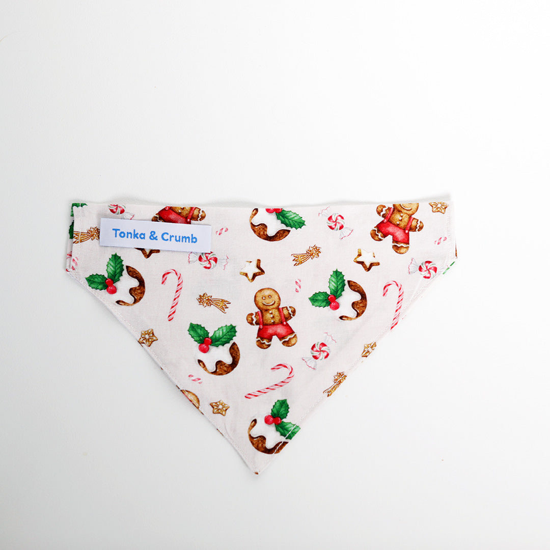 Pet bandana with Christmas dessert theme